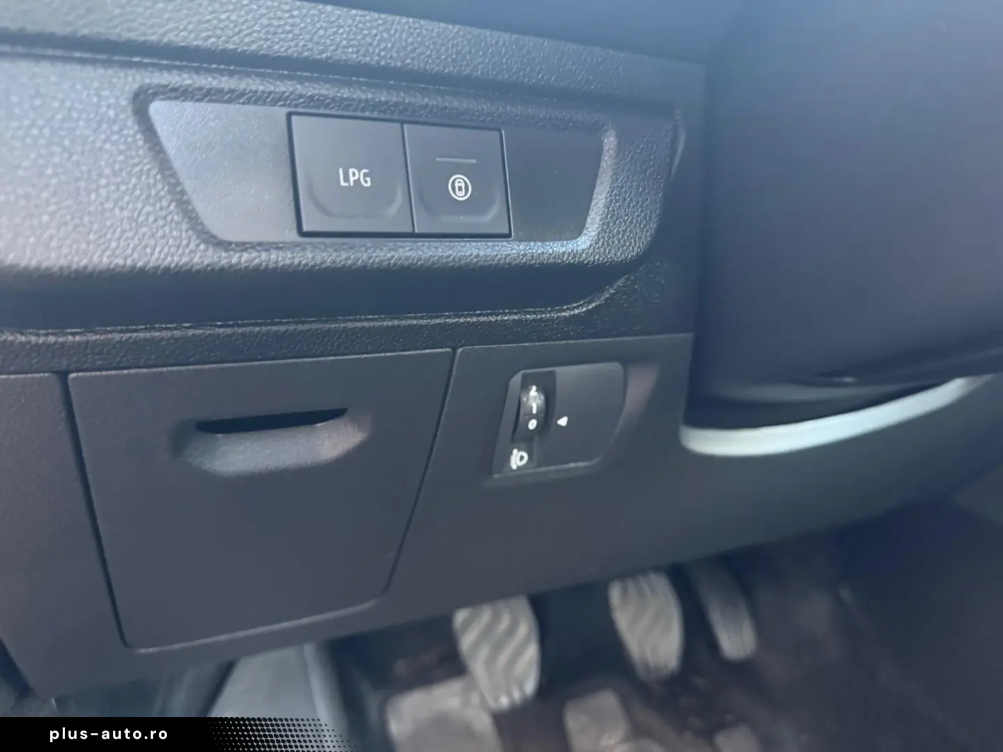 DACIA LOGAN editie aniversara XX  ECO-G 100 MT6