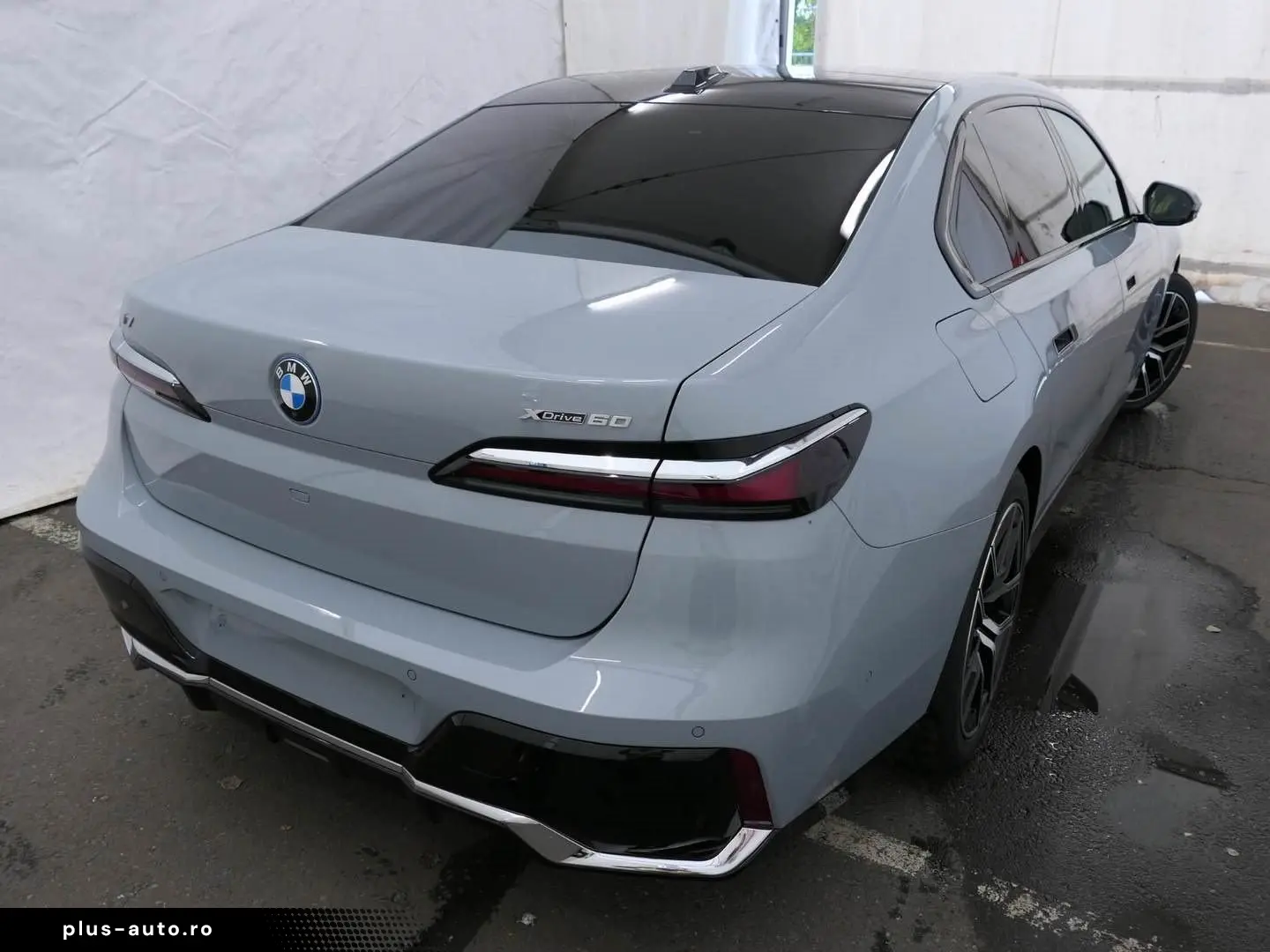 BMW i7 xDrive60 M Sport B&W Lounge TV Massage