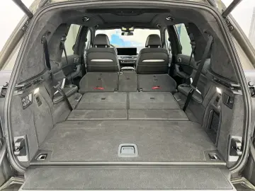 BMW X7 xDr40d M Sport Pro AHK Sitzlüftung ACC Integr