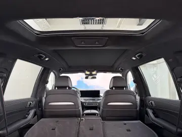 BMW X7 xDr40d M Sport Pro AHK Sitzlüftung ACC Integr