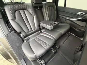BMW X7 xDr40d M Sport Pro AHK Sitzlüftung ACC Integr