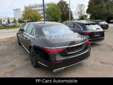MERCEDES-BENZ S 500 4M Exklusiv FondE. TV HaL LEDER …