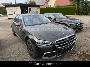 MERCEDES-BENZ S 500 4M Exklusiv FondE. TV HaL LEDER …