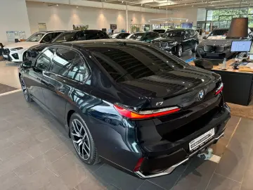BMW i7 xDrive60 M Sportpaket Innovationsp. AHK