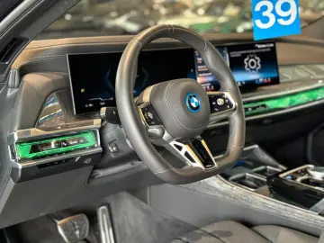 BMW i7 xDrive60 M Sportpaket Innovationsp. AHK