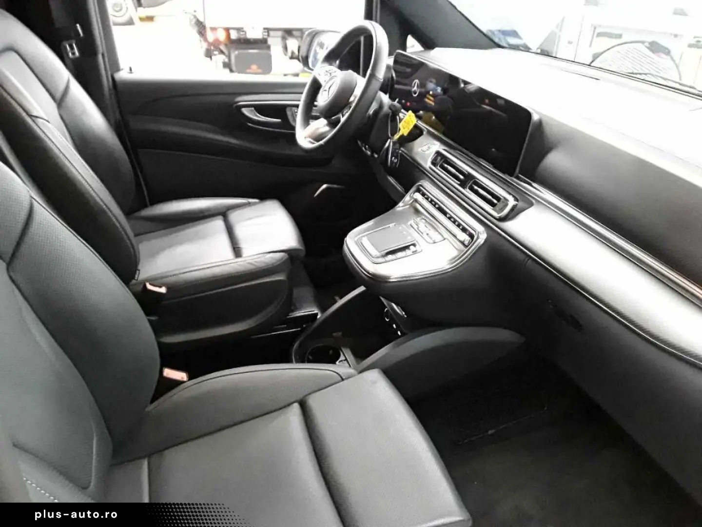 MERCEDES-BENZ V 300 d 4MATIC EXCLUSIVE AMG Panorama AHK2 5to