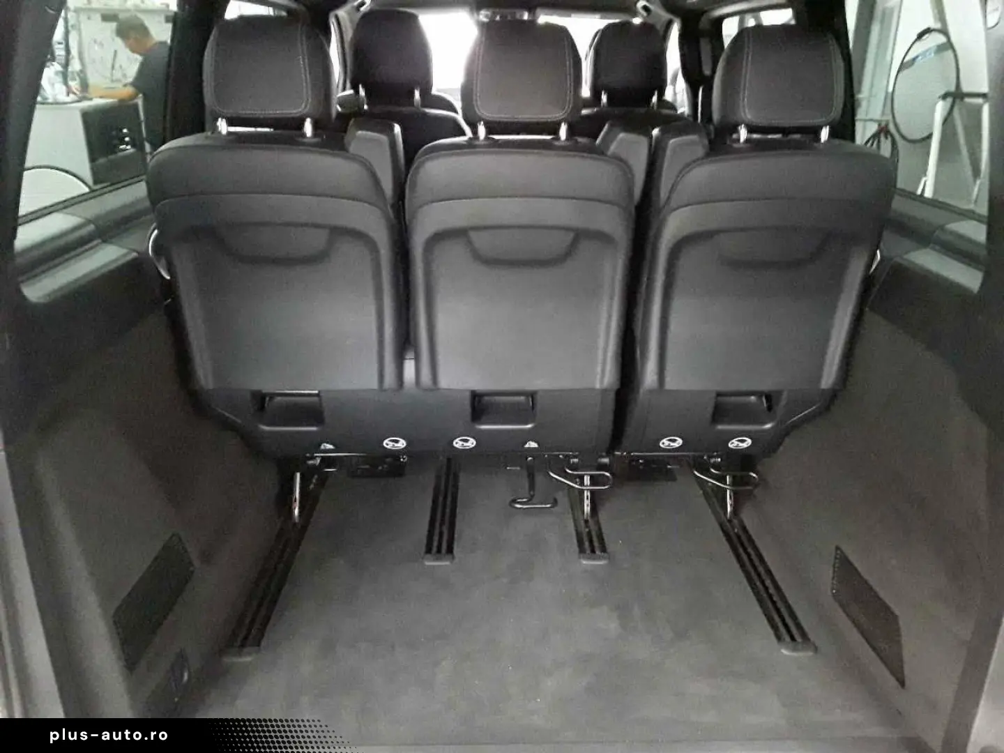 MERCEDES-BENZ V 300 d 4MATIC EXCLUSIVE AMG Panorama AHK2 5to