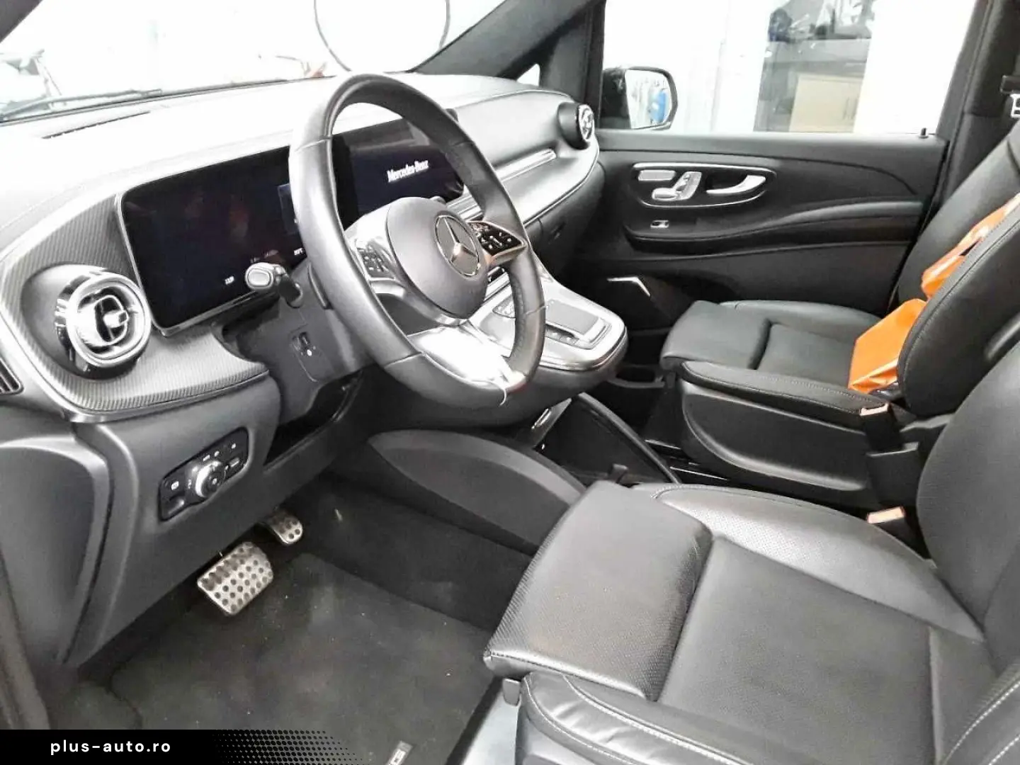 MERCEDES-BENZ V 300 d 4MATIC EXCLUSIVE AMG Panorama AHK2 5to