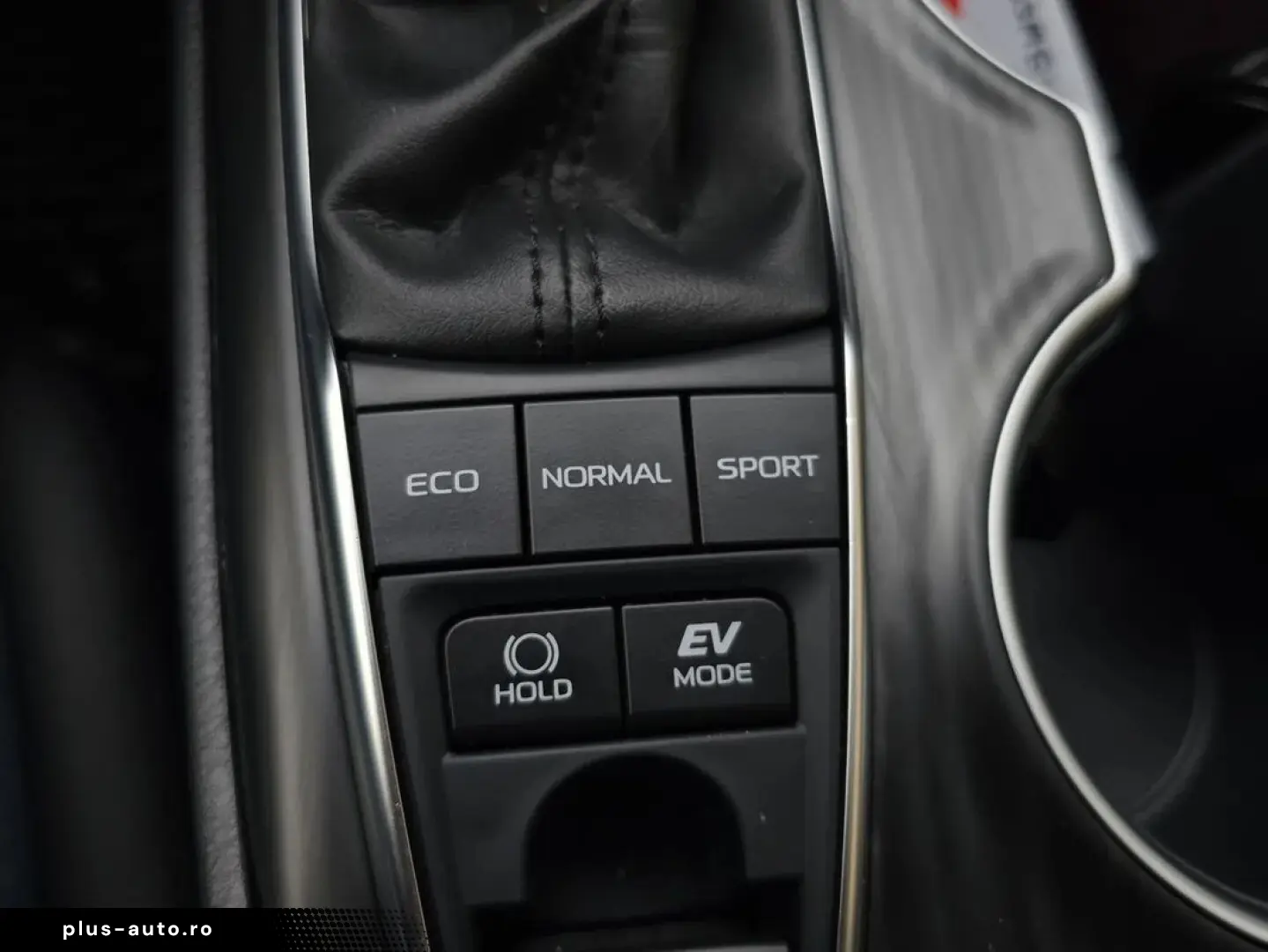 Toyota Camry Hybrid - 2.5   218 Cp - Dynamic
