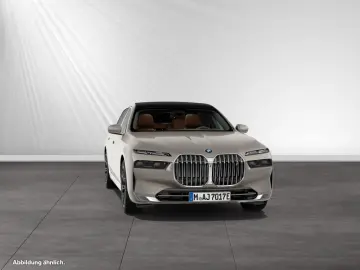 BMW i7 xDrive60 20 LM Massage Autobahnassist. DA-Pro