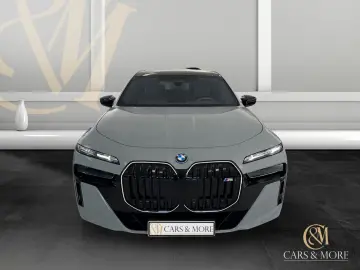 BMW i7 eDrive 50 M Sport FondEnt Pano.HuD RFK360 B&W