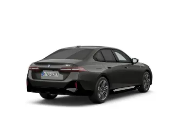 BMW i5 M60 xDrive Limousine Sportpaket HUD AD Navi D