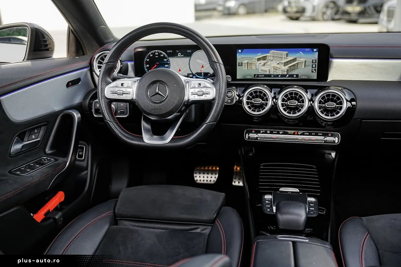 Mercedes-Benz Cla-180