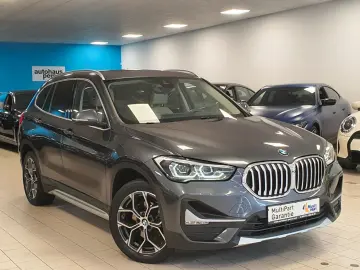 BMW X1xDri18d Aut HUD LEDerMemorStz Panor Kamer xLin
