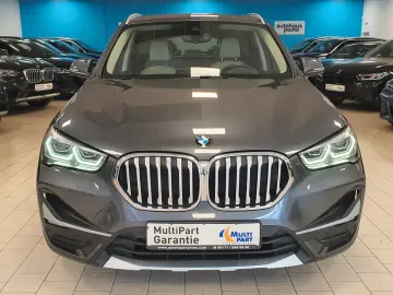 BMW X1xDri18d Aut HUD LEDerMemorStz Panor Kamer xLin