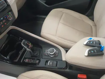 BMW X1xDri18d Aut HUD LEDerMemorStz Panor Kamer xLin