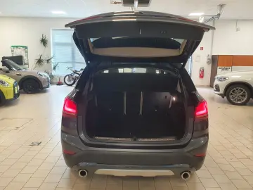 BMW X1xDri18d Aut HUD LEDerMemorStz Panor Kamer xLin