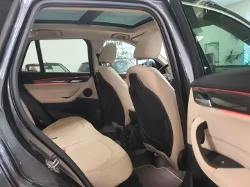 BMW X1xDri18d Aut HUD LEDerMemorStz Panor Kamer xLin