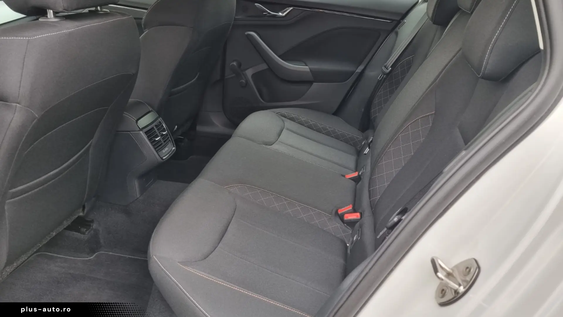 Skoda Scala Combi 1.0 TSI Ambition  2020  115CP Bord Digital