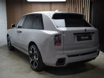 Rolls-Royce Cullinan Black Badge Series II   BESPOKE
