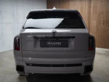 Rolls-Royce Cullinan Black Badge Series II   BESPOKE