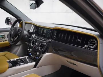 Rolls-Royce Cullinan Black Badge Series II   BESPOKE