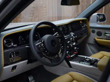 Rolls-Royce Cullinan Black Badge Series II   BESPOKE