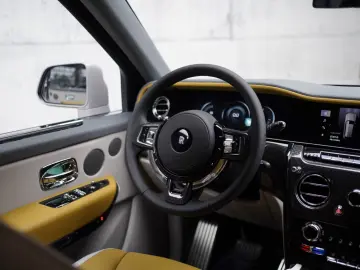 Rolls-Royce Cullinan Black Badge Series II   BESPOKE