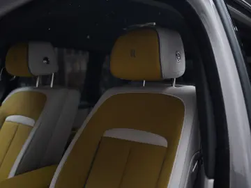 Rolls-Royce Cullinan Black Badge Series II   BESPOKE