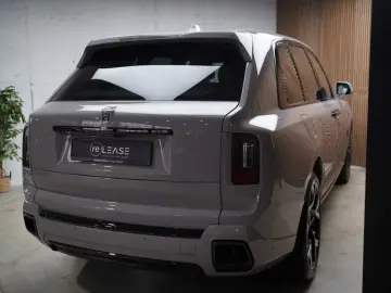 Rolls-Royce Cullinan Black Badge Series II   BESPOKE