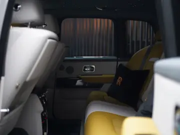 Rolls-Royce Cullinan Black Badge Series II   BESPOKE