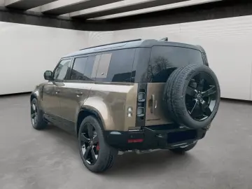 LAND ROVER Defender 3.0 X