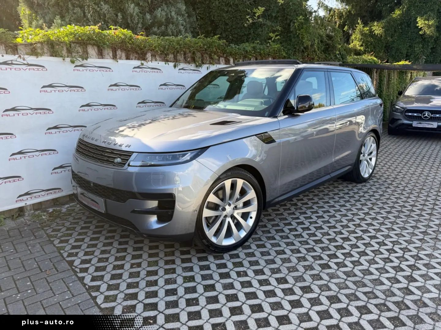 LAND ROVER Range Rover Sport SE