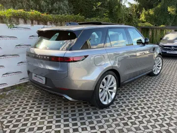 LAND ROVER Range Rover Sport SE