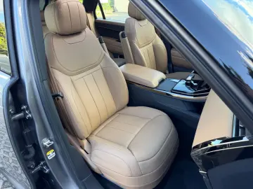 LAND ROVER Range Rover Sport SE