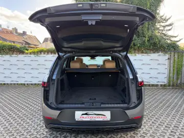 LAND ROVER Range Rover Sport SE
