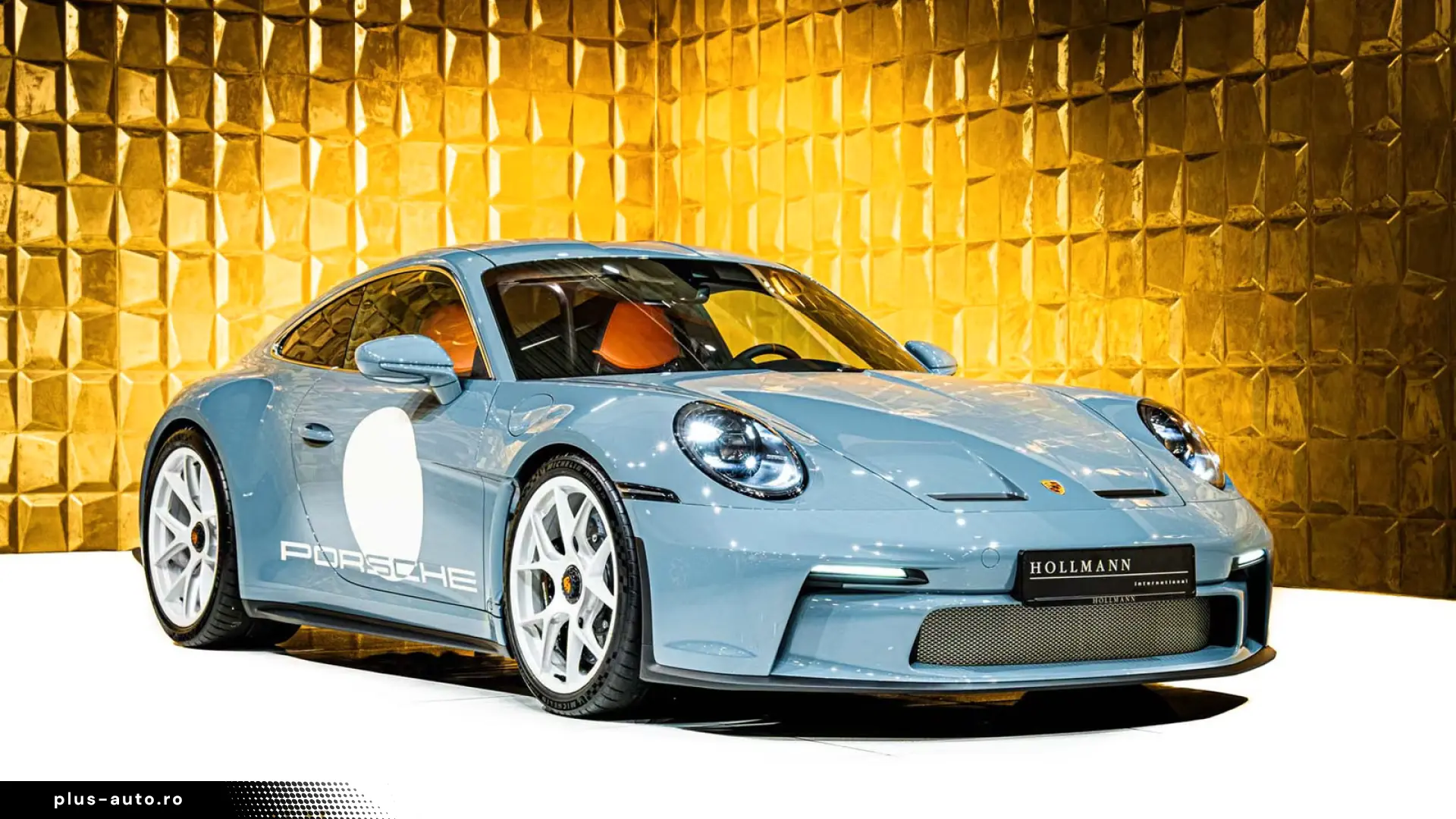 Porsche 911 S T   HERITAGE • CARBON ROLL CAGE • LIFT