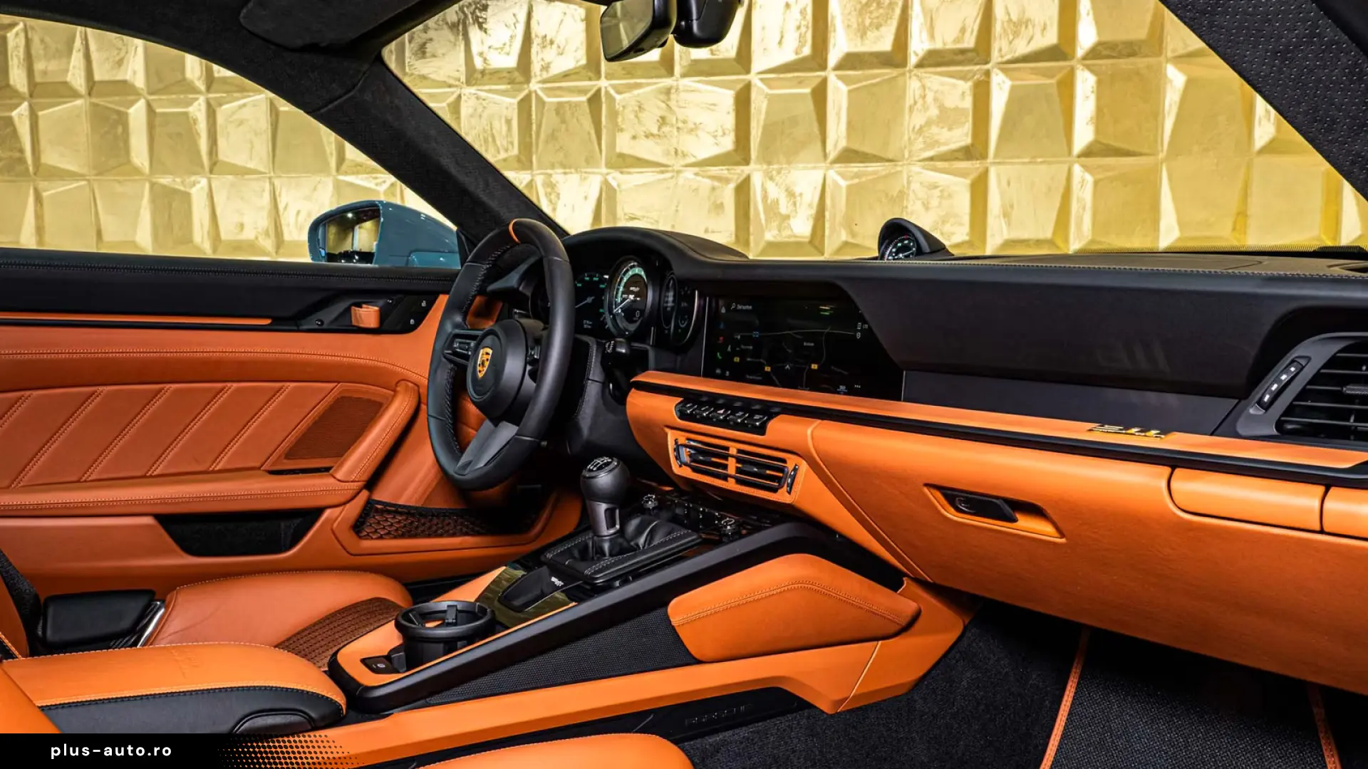 Porsche 911 S T   HERITAGE • CARBON ROLL CAGE • LIFT