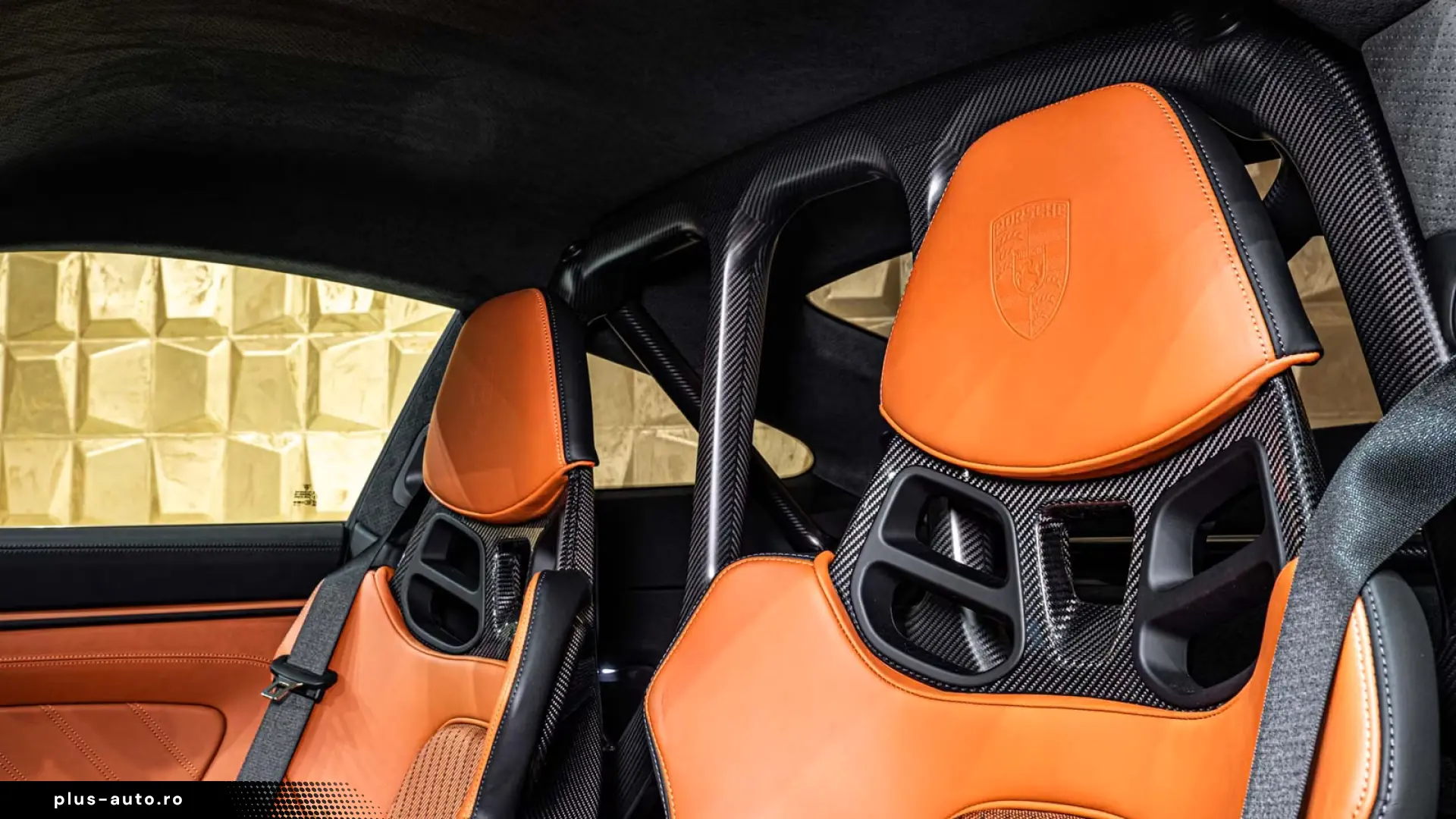 Porsche 911 S T   HERITAGE • CARBON ROLL CAGE • LIFT