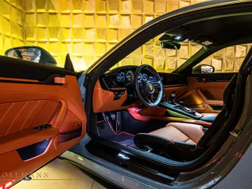 Porsche 911 S T   HERITAGE • CARBON ROLL CAGE • LIFT