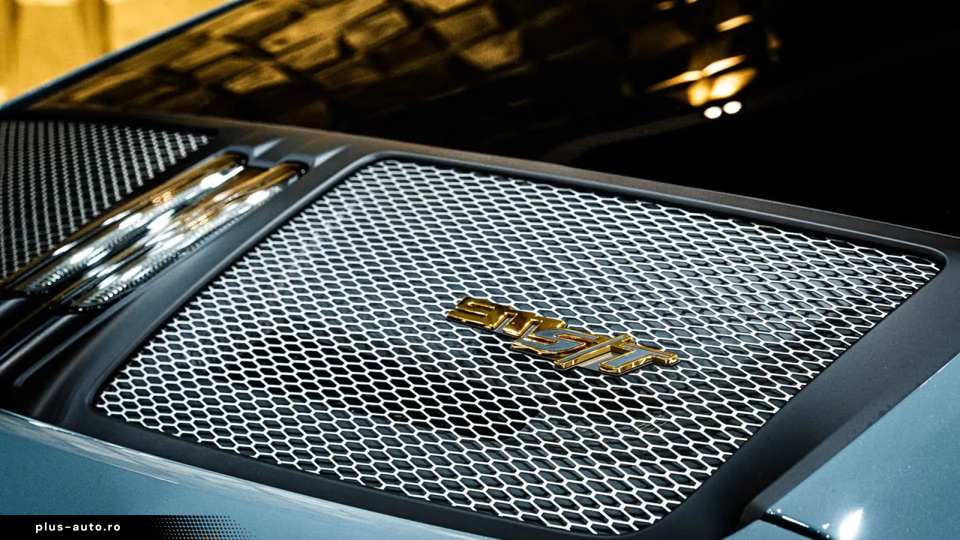 Porsche 911 S T   HERITAGE • CARBON ROLL CAGE • LIFT