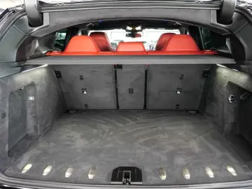 BMW XM 50e Leder Sportpaket HuD AHK