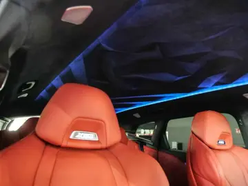 BMW XM 50e Leder Sportpaket HuD AHK