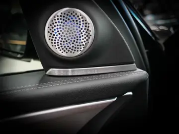 BMW XM 50e Leder Sportpaket HuD AHK