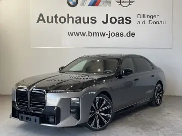 BMW 740 xDrive   3D HUD   Vent Seats   Towbar