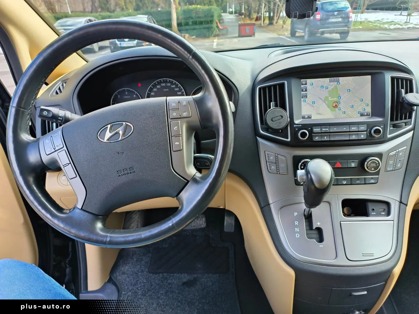 Hyundai H-1