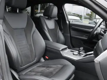 BMW 420d xDrive M Sport   AHK   Harman Kardon   Driv
