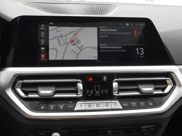 BMW 420d xDrive M Sport   AHK   Harman Kardon   Driv