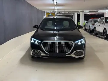 Mercedes-Benz s 580