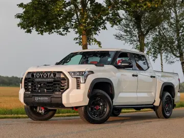 Toyota Tundra Crew Max   TRD Pro